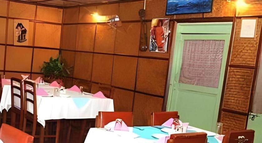Fairmount Hotel Pokhara Exterior photo